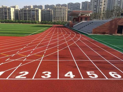 復(fù)合型塑膠跑道